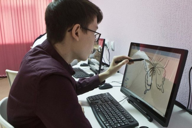 В Ханты-Мансийске создали приложение для трудоустройства подростков