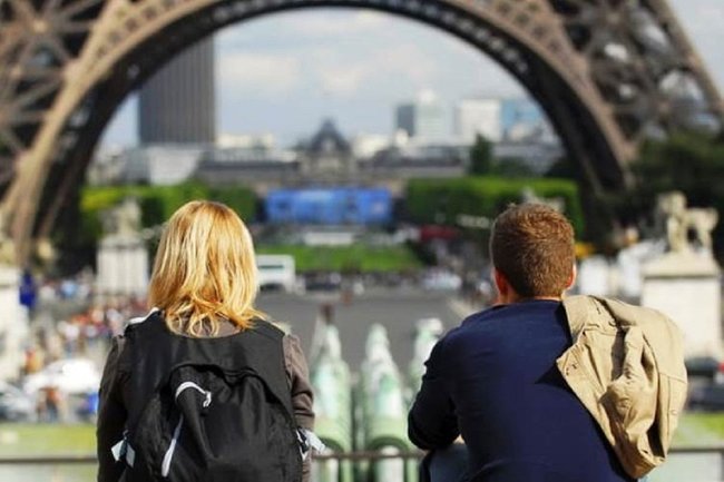 Европа вводит новые ковидные ограничения для туристов