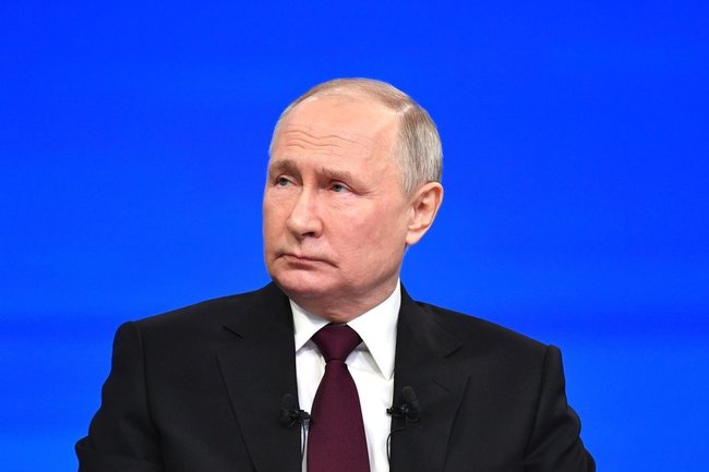 Путин обсудил с Совбезом обеспечение безопасности на массовых мероприятиях