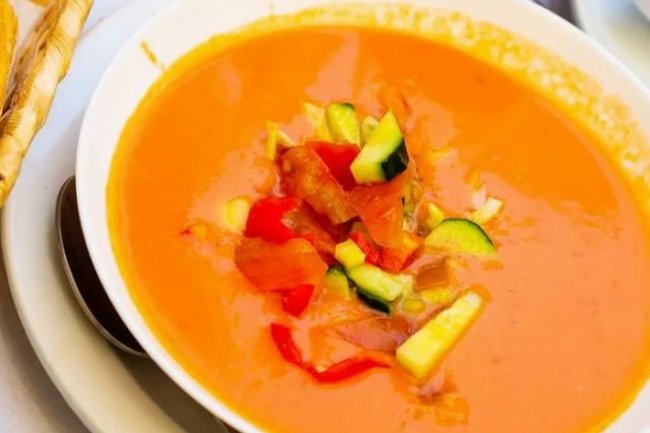 Холодный суп летом: варианты на любой вкус