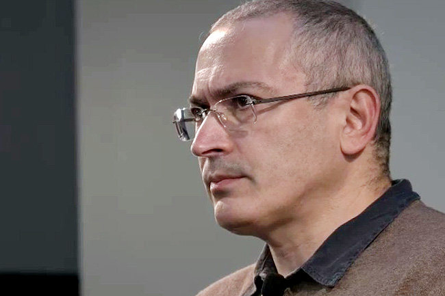 «Надо было пять дней врать»: Ходорковский об эвакуации поселка, где взорвался мини-реактор
