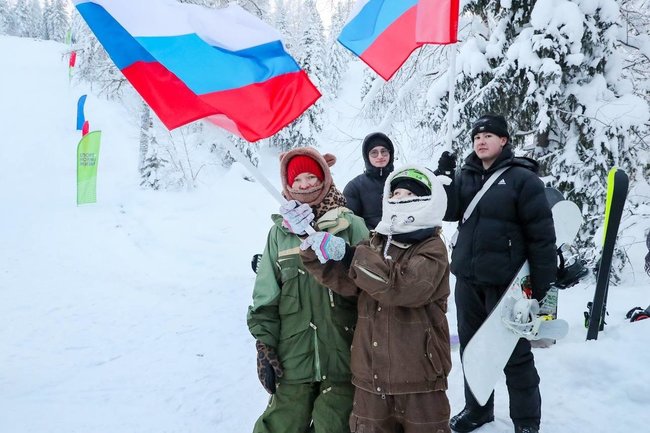 Новый сезон зимних экстремальных видов спорта в Надыме