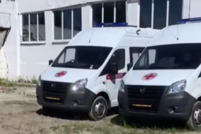 Служба скорой помощи Югры получила 16 новых автомобилей