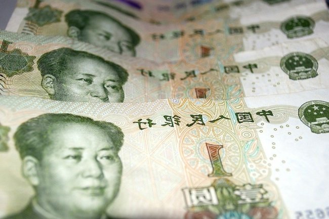 Российским компаниям стали возвращать до 80% платежей в юанях