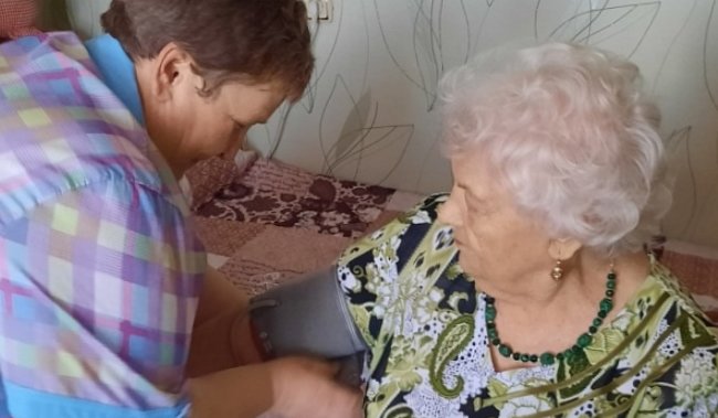 Тюменским пенсионерам предлагают отдохнуть в «санатории на дому»