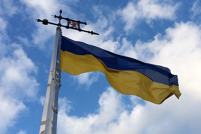 «Не колония, а хуже»: ЕС уничтожает будущее Украины