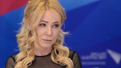 Блогерша Enina предъявила организаторам концерта документ с печатью Мизулиной