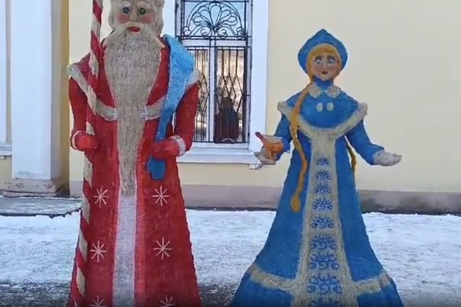 «Ходоки. Зима близко»: Дед Мороз и Снегурочка в приморском Артёме напугали жителей