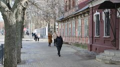 Часть россиян предупредили об аномально теплой погоде