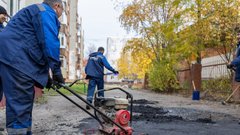 В Сургуте отремонтировали дворы технологичным методом