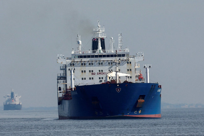 Эффект от запрета на импорт российской нефти привел Евросоюз в недоумение