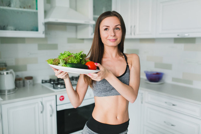 Диетолог Скобцева рассказала, как ускорить метаболизм и похудеть