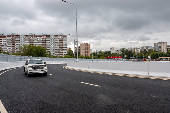 Качество дорог в Москве начала оценивать нейросеть