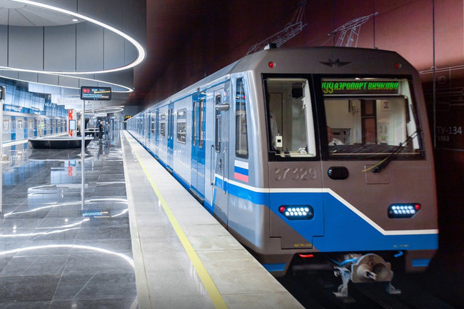 В Москве появилась новая возможность оплатить метро смартфоном