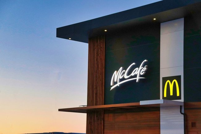 «Вкусно — и точка» запустит формат McCafe с 11 августа