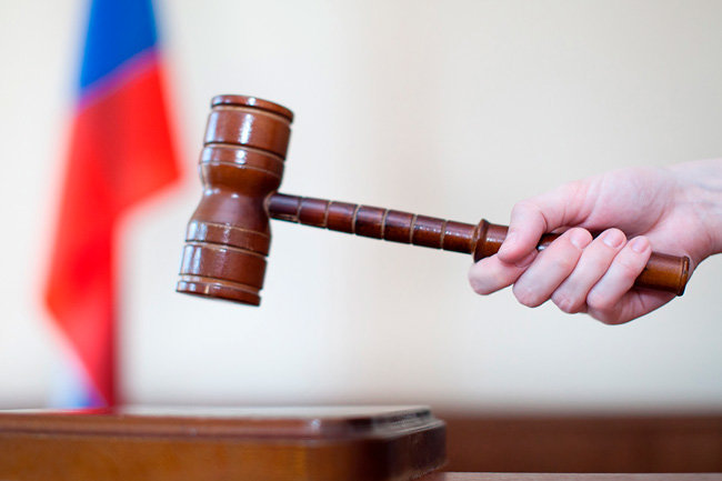 Впервые в РФ: россиянин отсудил 35 млн рублей за незаконное увольнение