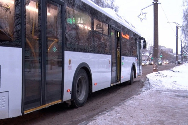 Между Ноябрьском и Вынгапуровским из-за морозов отменят автобусные рейсы
