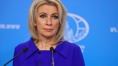 Захарова призвала США перестать имитировать свободу слова