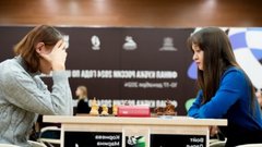 В Югре Кубок России-2024 по шахматам вручили Марине Корневой