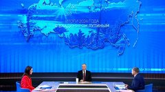 Путин рассказал, с кем из умерших политиков посидел бы за чашкой чая