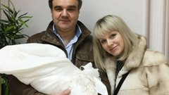 Певица Натали использовала гавайскую практику для исцеления после потери мужа