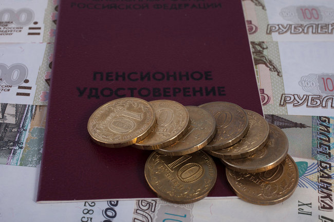Предновогодние выплаты: депутат рассказал о 13 пенсии