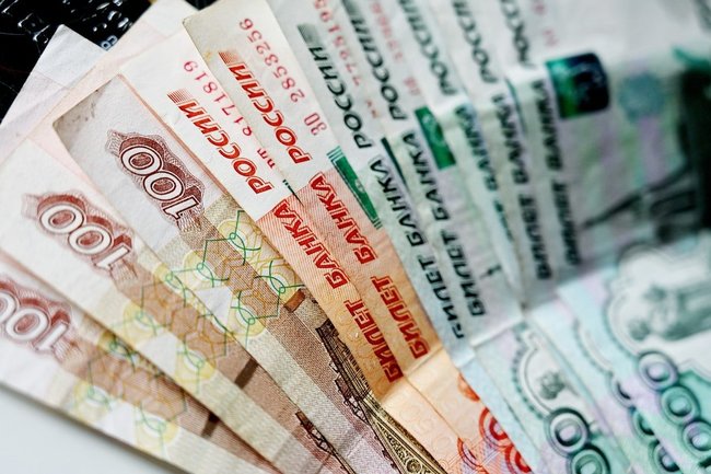 В Курской области в 2022 году средняя зарплата составила 46 тысяч рублей