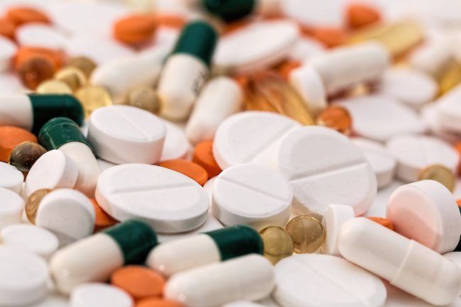 Росздравнадзор рассказал о рисках покупки лекарств у спекулянтов в интернете