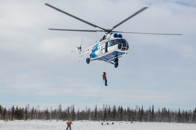 Спасателей «Ямалспаса» научат управлять вертолетами