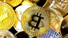 Стоимость биткойна впервые в истории поднялась выше $100 тыс