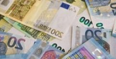 В России решили повременить со штрафом за непроданные доллары и евро