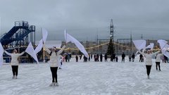 На катке «Сердце Тюмени» прошел корпоратив для многодетных семей