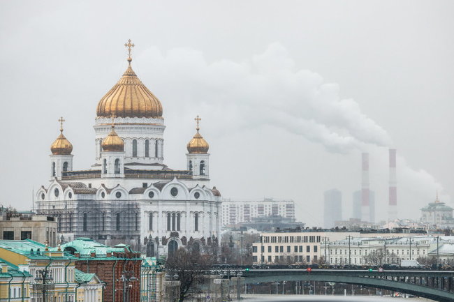 Россия. Москва. Вид на храм Христа Спасителя. Александр Щербак/ТАСС