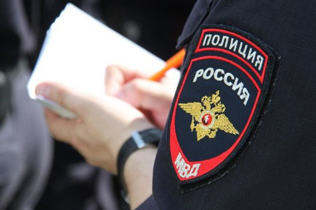 В саратовской области угонщик автомобиля откусил полицейскому ухо