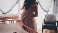 В Югре с начала 2024 года более 5,5 тысяч будущих мам получили пособия по беременности и родам