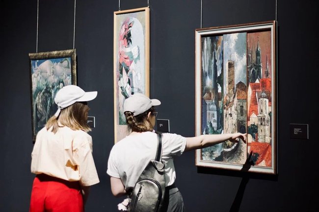 Выставку картин Михаила Гардубея открыли в Тюмени