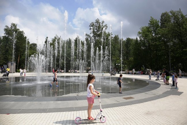 Фонтан в Центральном парке запустили в Новосибирске