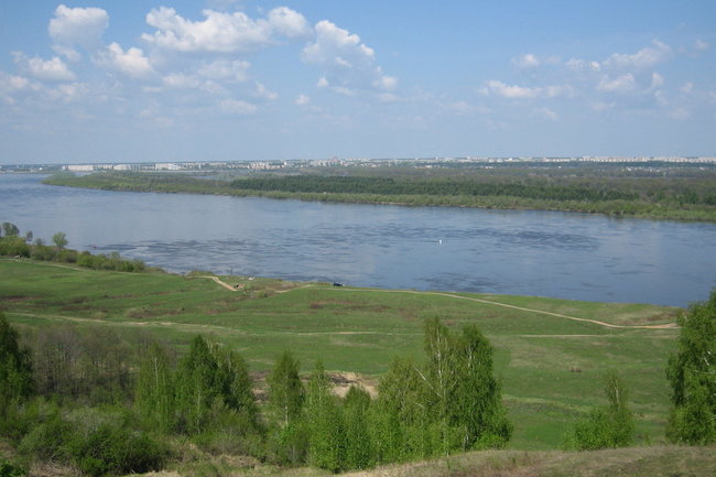 Дзержинск вид с противоположного берега Оки