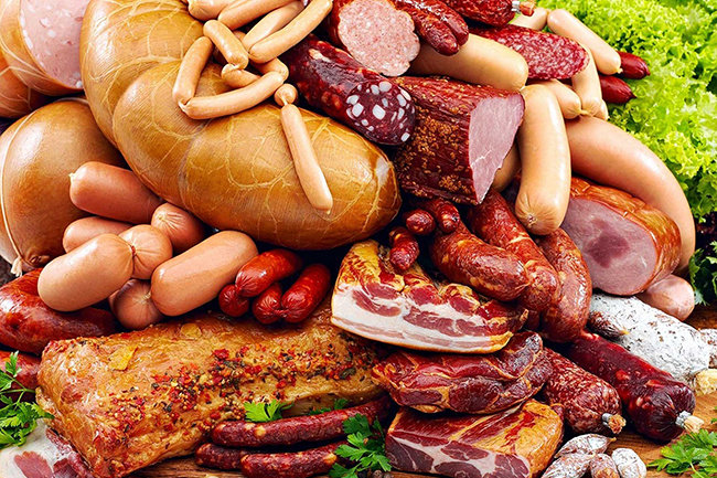 В Тюмени к Новому году колбаса и сосиски подорожают на 30%